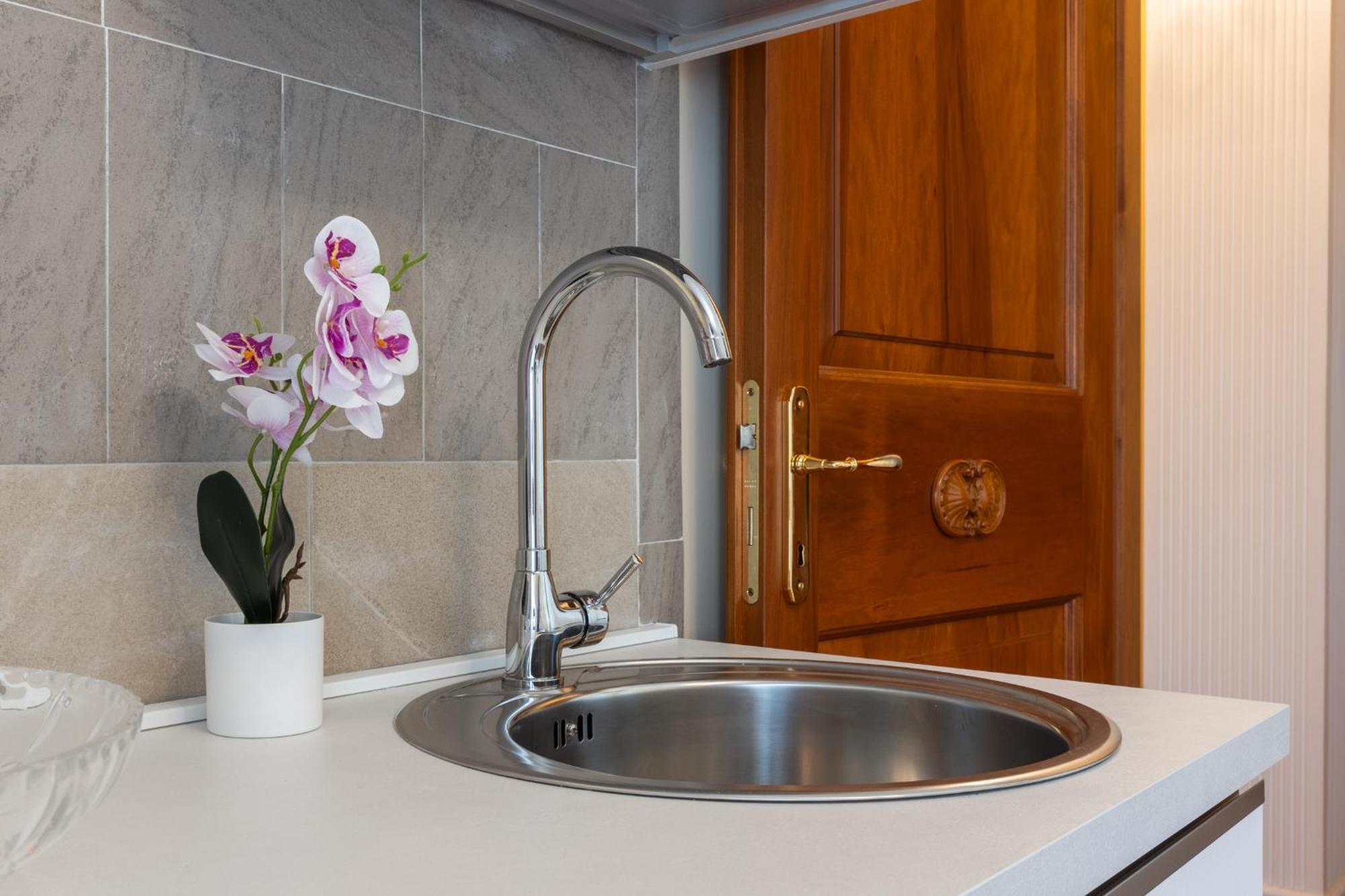 La Casa Di Tonina Apartman Quartu SantʼElena Kültér fotó