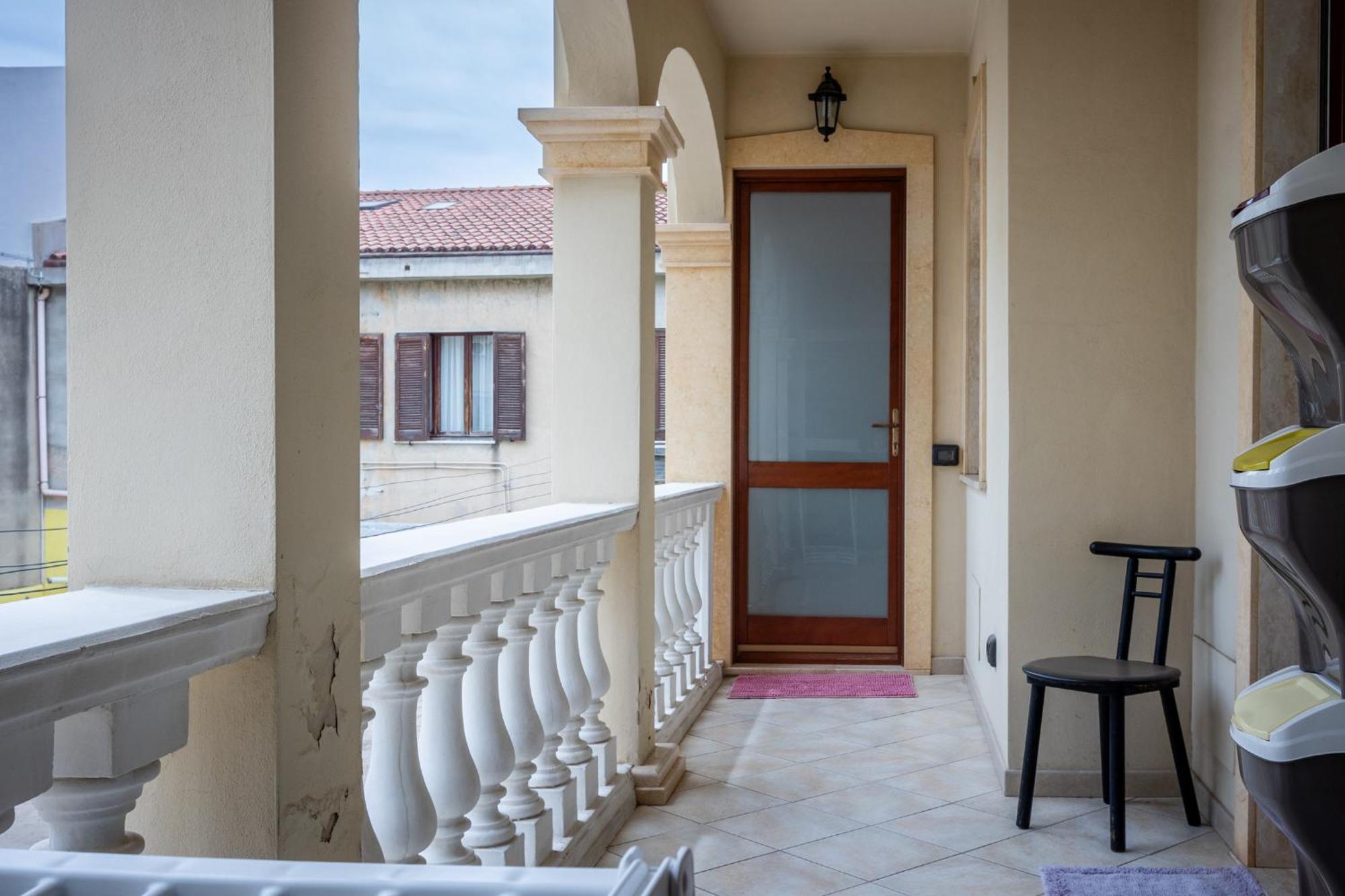 La Casa Di Tonina Apartman Quartu SantʼElena Kültér fotó