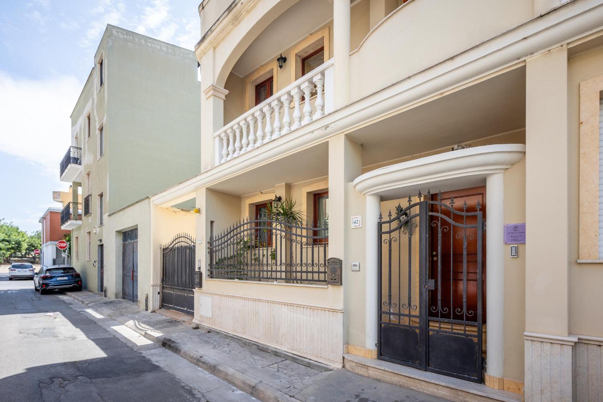 La Casa Di Tonina Apartman Quartu SantʼElena Kültér fotó